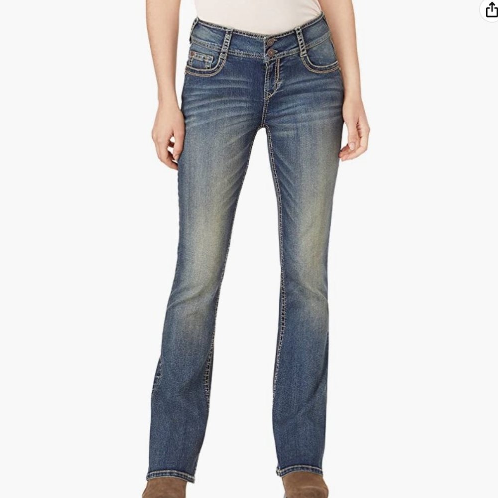 NWT Wallflower Bootcut 13 short